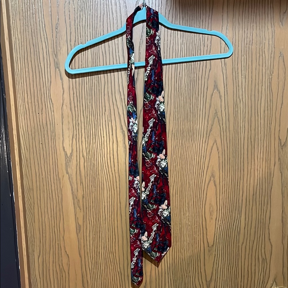 Vintage 100% silk Mickey tie by The Rack!